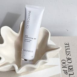 Gel Rửa Mặt Teoxane AHA Cleansing 150ml