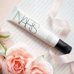 Kem lót NARS Pore ​​& Shine Control Primer