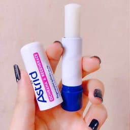 SON DƯỠNG MÔI MỠ HƯU ASTRID