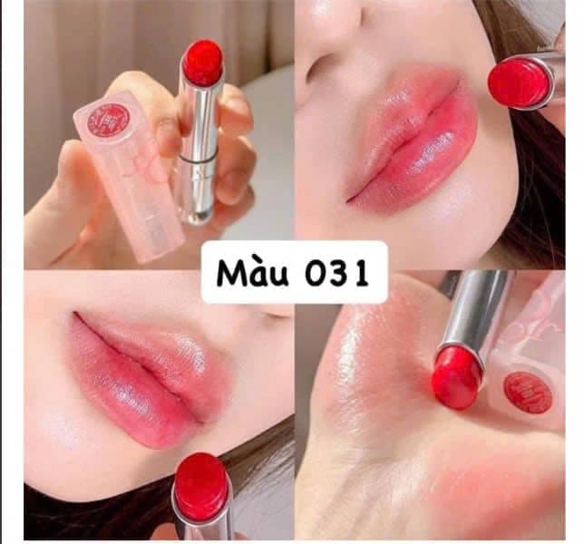 Son môi dưỡng môi Dior Addict Lip Glow